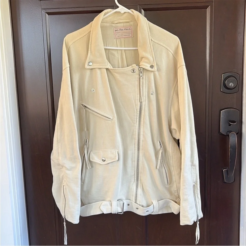 EUC Free People Rebel Moto Jacket Vanilla Cream Size Large Retail $198.00